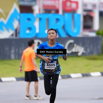 Runner Photo 7603188