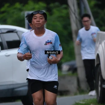 Runner Photo 7603190