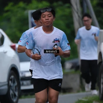 Runner Photo 7603191