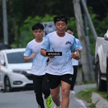 Runner Photo 7603197