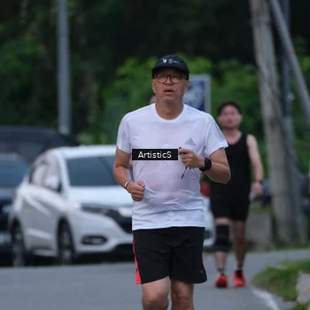 Runner Photo 7603237