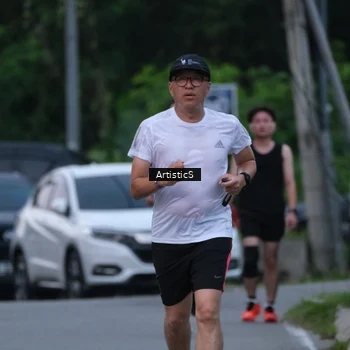Runner Photo 7603238
