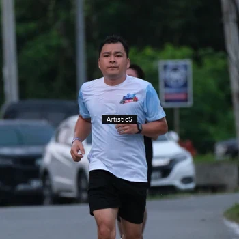 Runner Photo 7603245