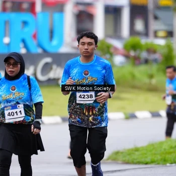 Runner Photo 7603256