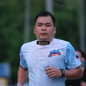 Runner Photo 7603261