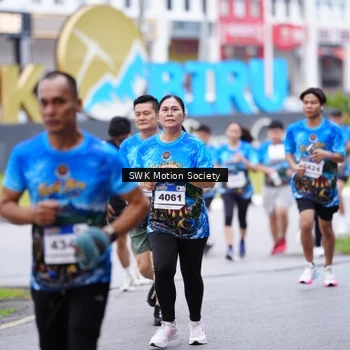Runner Photo 7603300