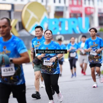 Runner Photo 7603301