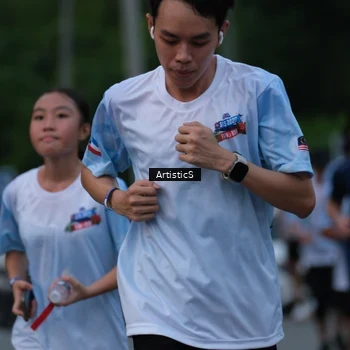 Runner Photo 7603308