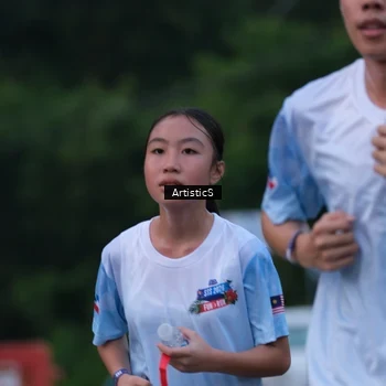 Runner Photo 7603317
