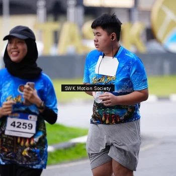 Runner Photo 7603330