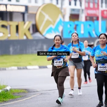 Runner Photo 7603341