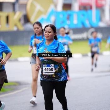 Runner Photo 7603344
