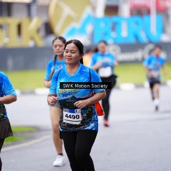 Runner Photo 7603347
