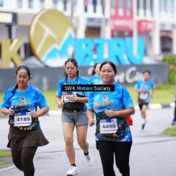 Runner Photo 7603351