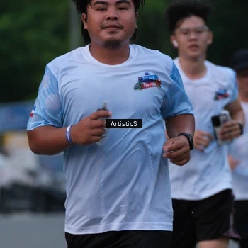 Runner Photo 7603361