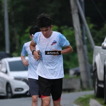 Runner Photo 7603363