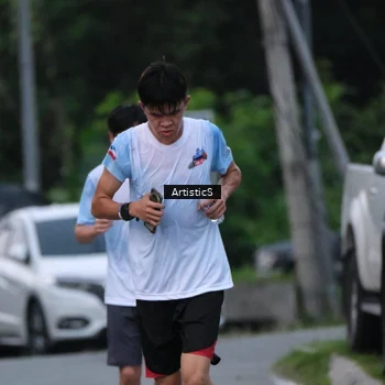 Runner Photo 7603366