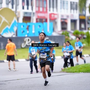 Runner Photo 7603372