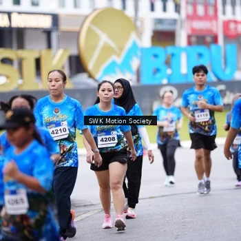 Runner Photo 7603388
