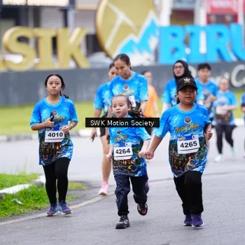 Runner Photo 7603390
