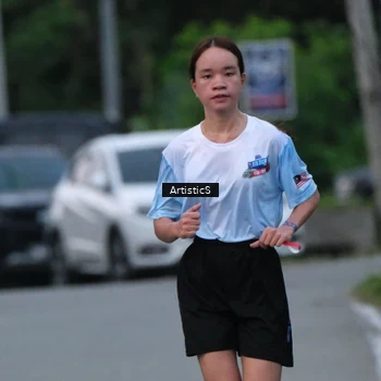 Runner Photo 7603392