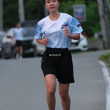 Runner Photo 7603397