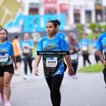 Runner Photo 7603398