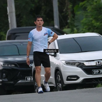 Runner Photo 7603402