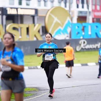 Runner Photo 7603403