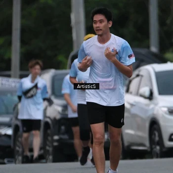 Runner Photo 7603416