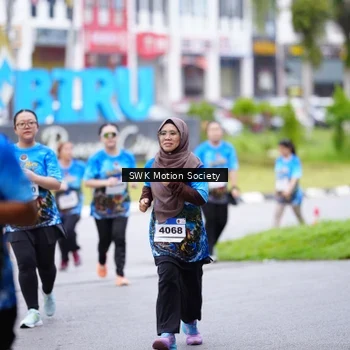 Runner Photo 7603420