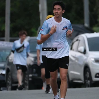 Runner Photo 7603421