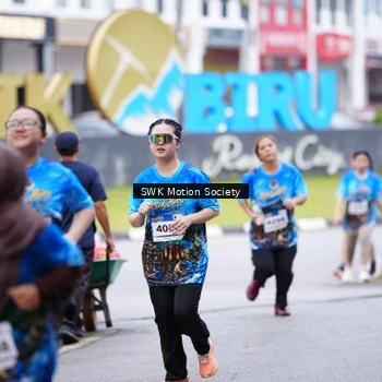 Runner Photo 7603445