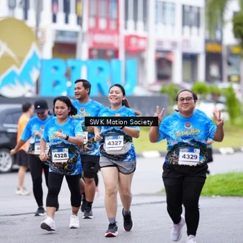 Runner Photo 7603465