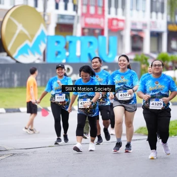 Runner Photo 7603469