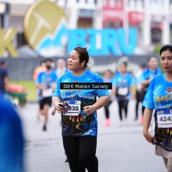 Runner Photo 7603483