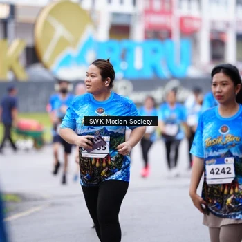 Runner Photo 7603484