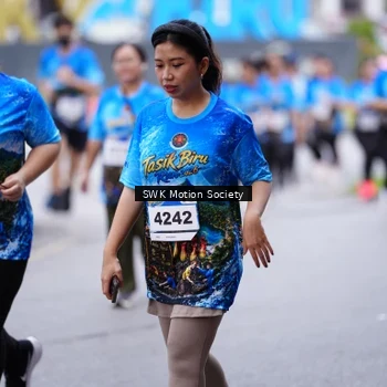Runner Photo 7603490