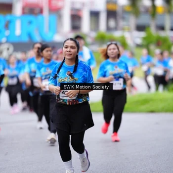 Runner Photo 7603499