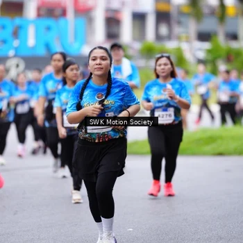 Runner Photo 7603502