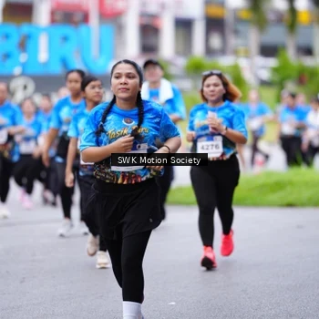 Runner Photo 7603514