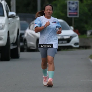 Runner Photo 7603521