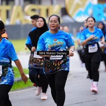 Runner Photo 7603526