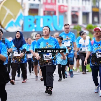 Runner Photo 7603532