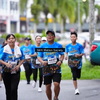 Runner Photo 7603570