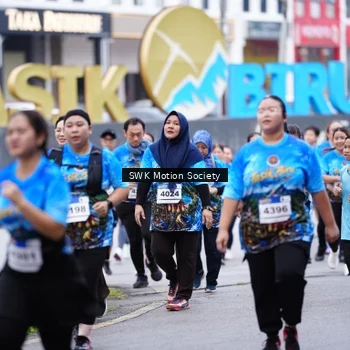Runner Photo 7603575