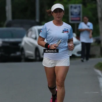 Runner Photo 7603576
