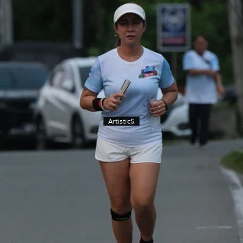 Runner Photo 7603577