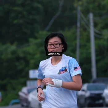 Runner Photo 7603590