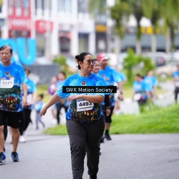 Runner Photo 7603594
